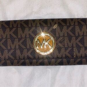 Michael Kors Black and Gold Key Card Holder